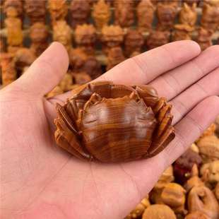 Natural Thuja Wood Carving High Oil Old Material Wealth-Crab Hand Piece Crafts