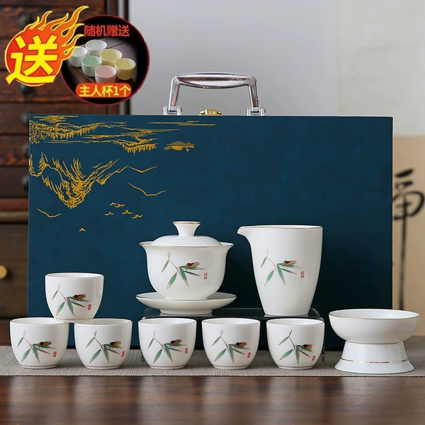 Set of 10 pieces of mutton fat jade (bamboo report safety) gold drawing (gift box)