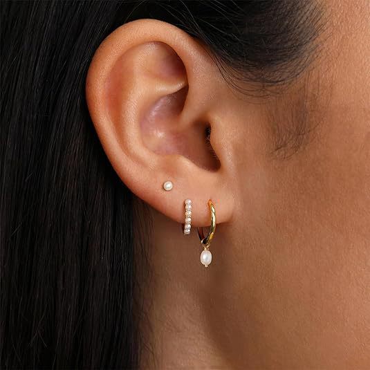 Orecchini pendenti di lusso con perle finte e placcati oro_voghion.com