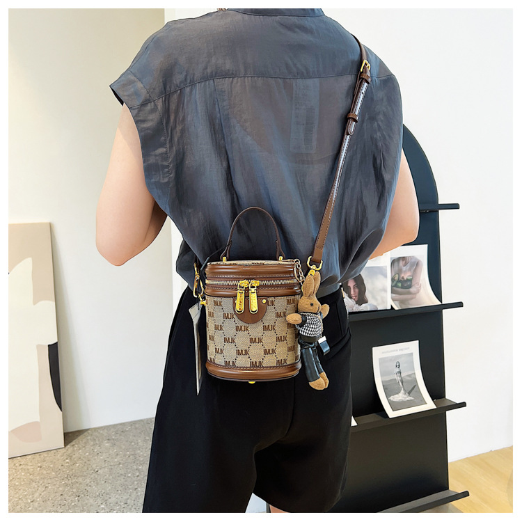 This year's popular women's bag, 2022 Summer New Fashion Print Bucket Bag, Versatile Crossbody Shoulder Bag_voghion.com