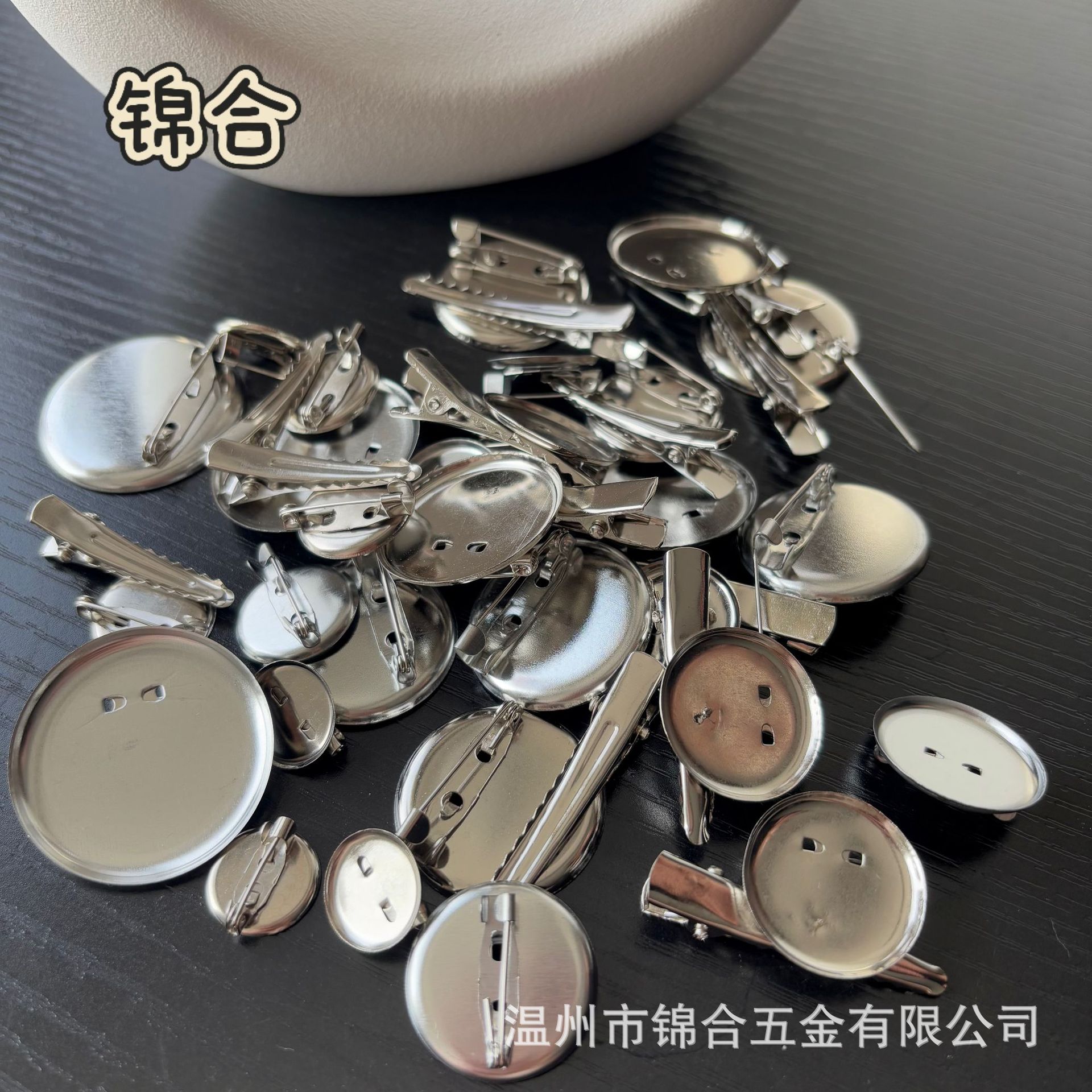 Round tray brooch with clip, dual-use brooch pin, flower brooch b