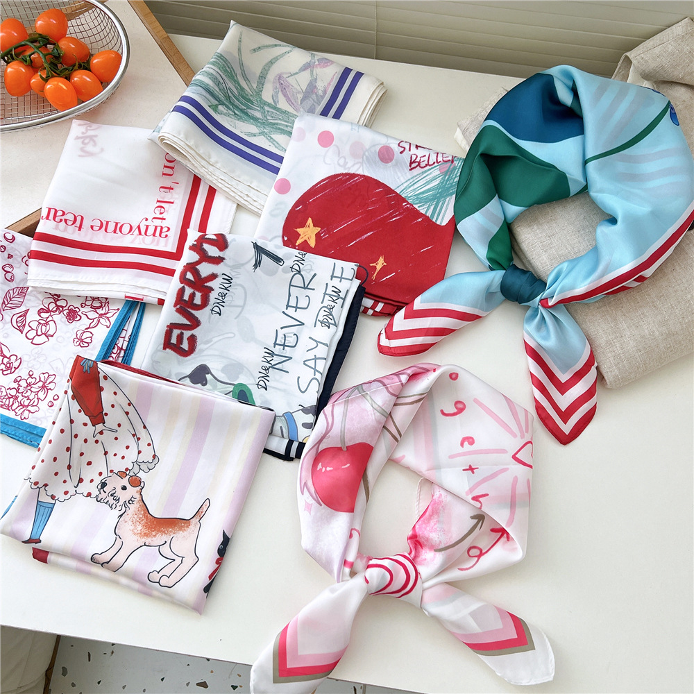 70小方巾丝巾女春秋夏季韩版时尚护颈饰围脖子发带搭配衬衫薄围巾