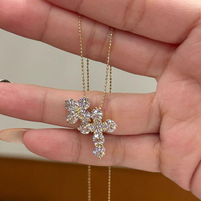 小红书爆款排钻十字架项链设计感简约气质颈链高级清冷感一件代发