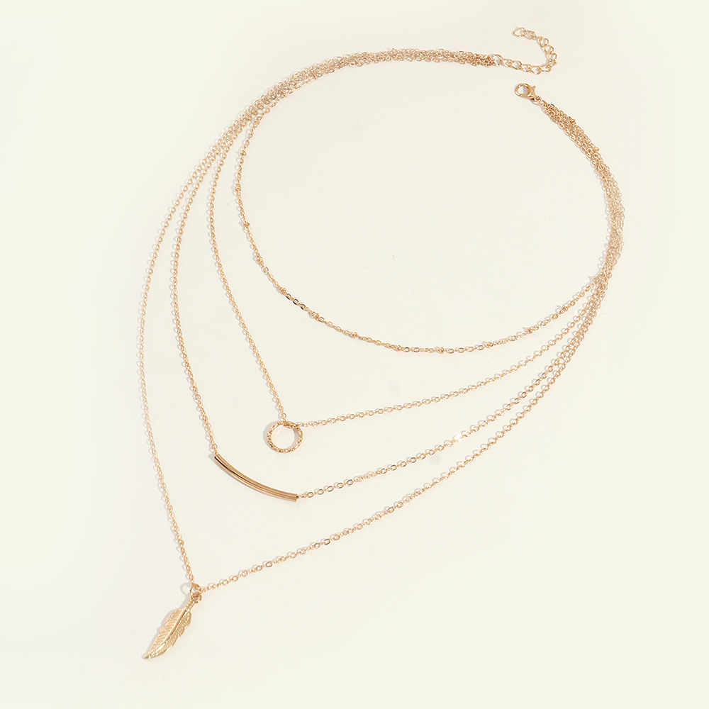 Großhandel Schmuck Blatt Hohler Kreis Anhänger Mehrschichtige Halskette Nihaojewelry display picture 6