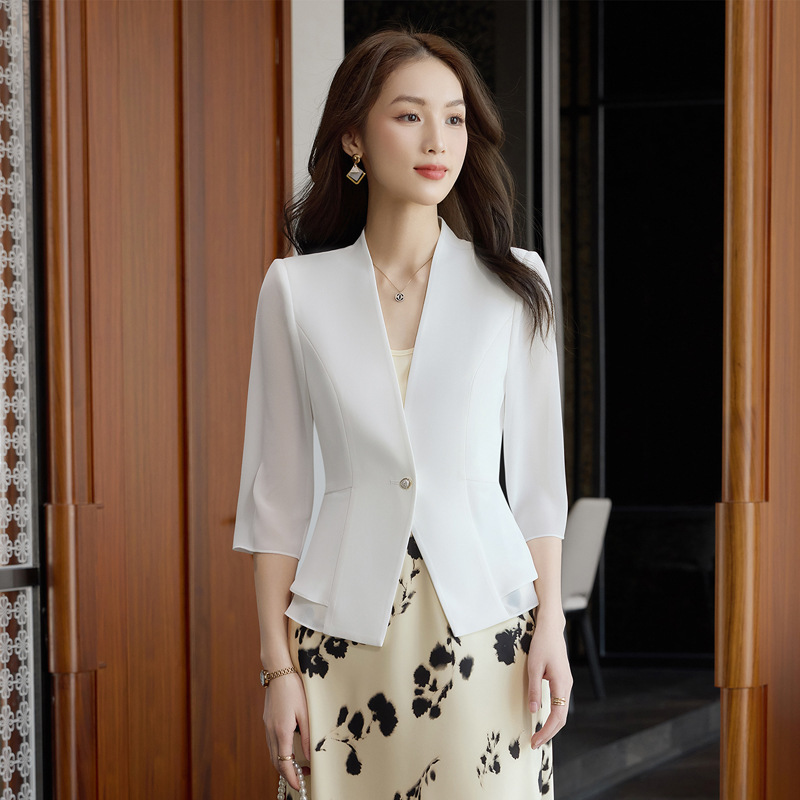 【Boutique Quality】Elegant White Short-Sleeve Summer Blazer for Women, Slim Fit, Single Button, Lightweight Short Jacket 【Boutique Quality】Elegant White Short-Sleeve Summer Blazer for Women, Slim Fit, Single Button, Lightweight Short Jacket