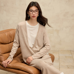 ���X�L ײɫ�كɼ�U�I��ëᘿ����¿��紺Ů�b�L����������ë��