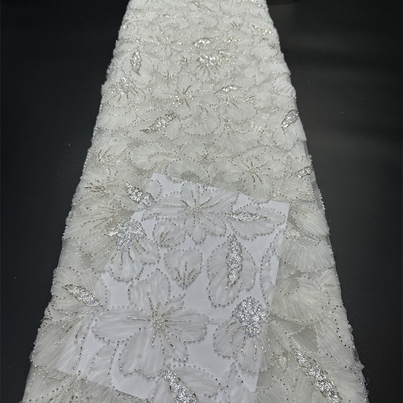 Placa de perlas con bordado tubo de perlas bordado tela suave vestido blanco vestido de boda vestido de tela