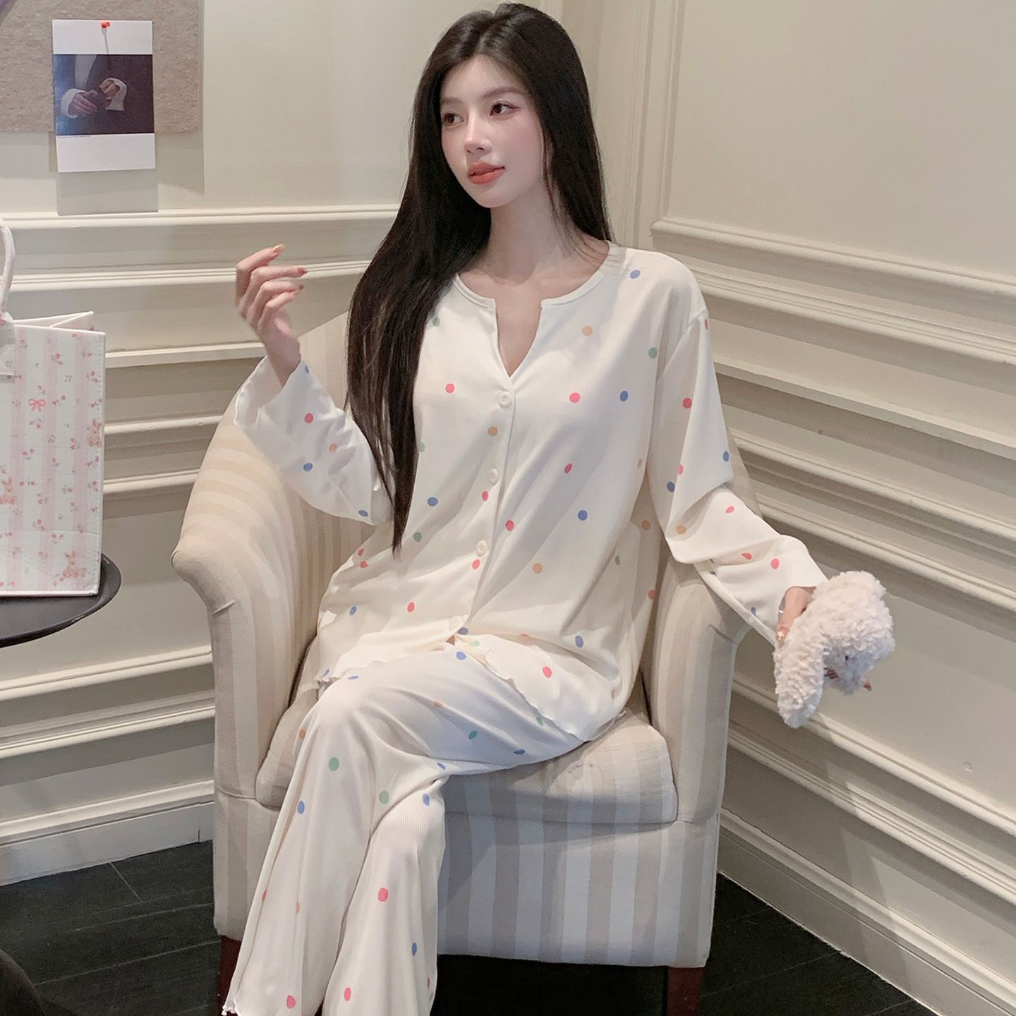 Pijamas de tela de hilo de hielo al por mayor transfronterizo 2026 primavera y verano nuevos pantalones de mangas largas cardigan set de ropa para el hogar
