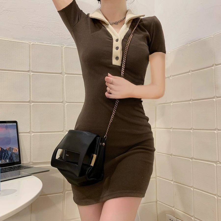 セクシーなギャルのpolo半袖のワンピースの女性の夏の新型の小さい子は腰を収めて明らかにやせている包みの尻のスカートのスカートを包みます。