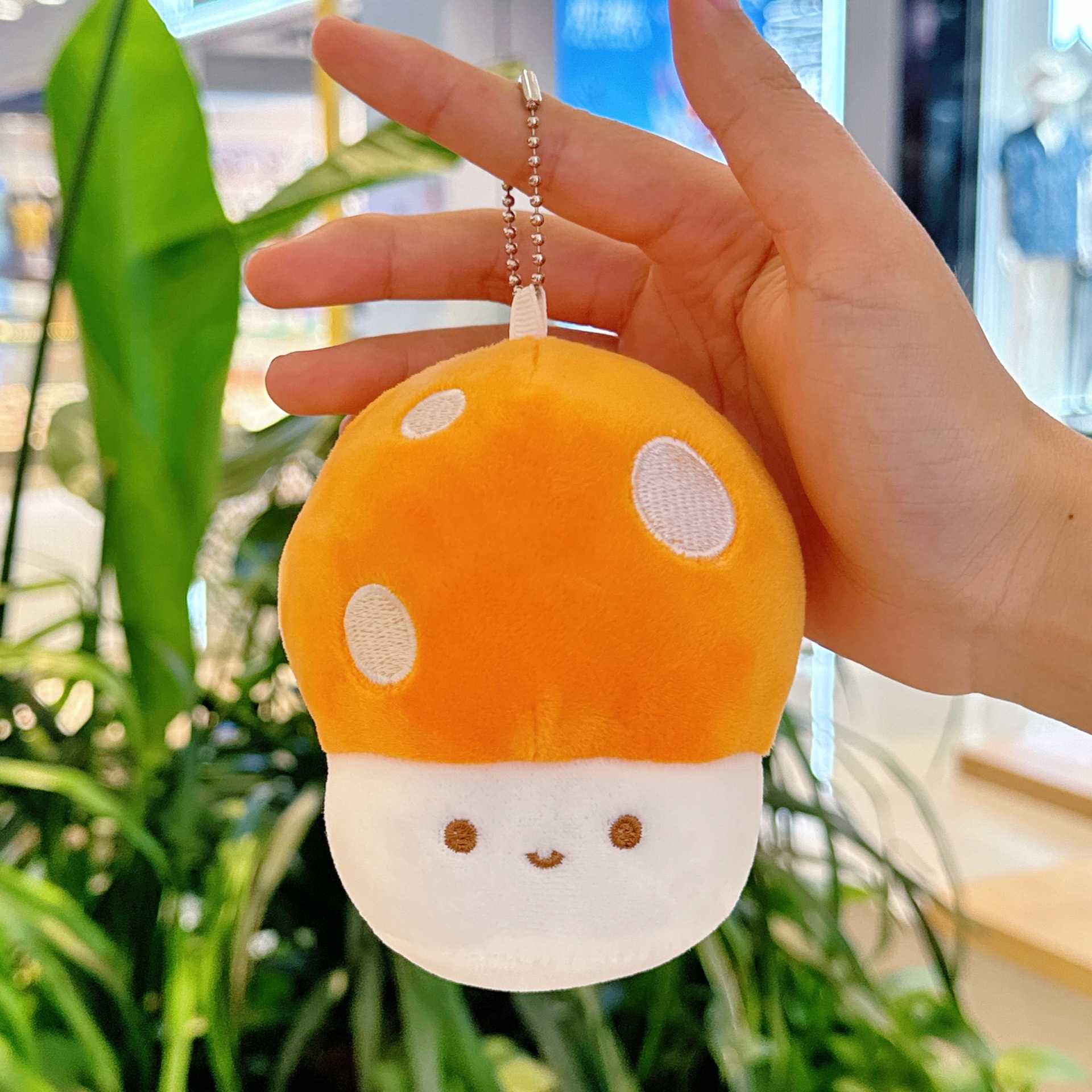 Muñeco de peluche con llavero de seta para celebración de bodas, regalo de bolsa ciega.