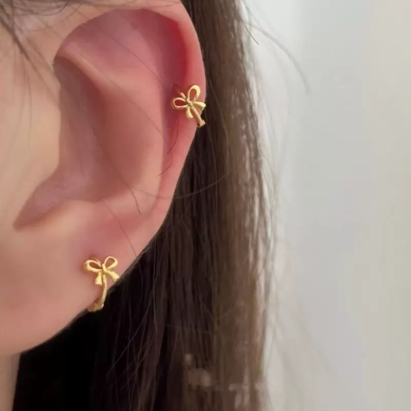 Серьги «бантик» маленькие, позолоченные, лёгкие, размеры 10,9×7,8×1,8 см (пара)