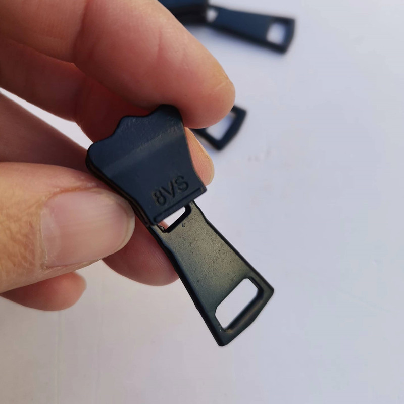 8号树脂拉链头-7