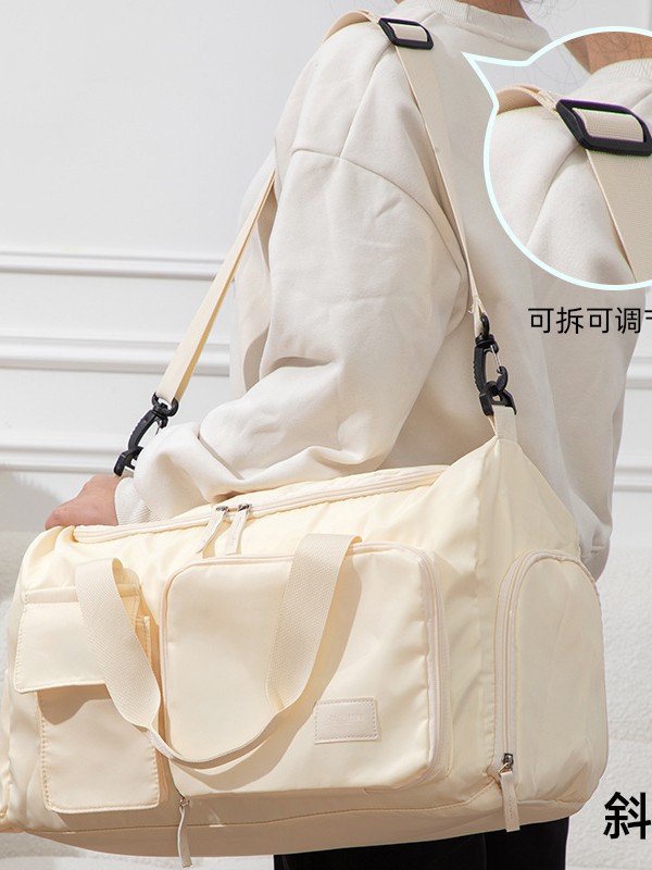 Mochila deportiva de alta calidad, bolso de mano, bolso de viaje de gran capacidad, mochila de hombro, bolso de maleta. image 4