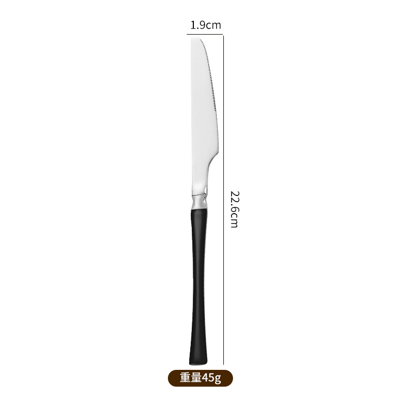 Cuchillo negro y plata