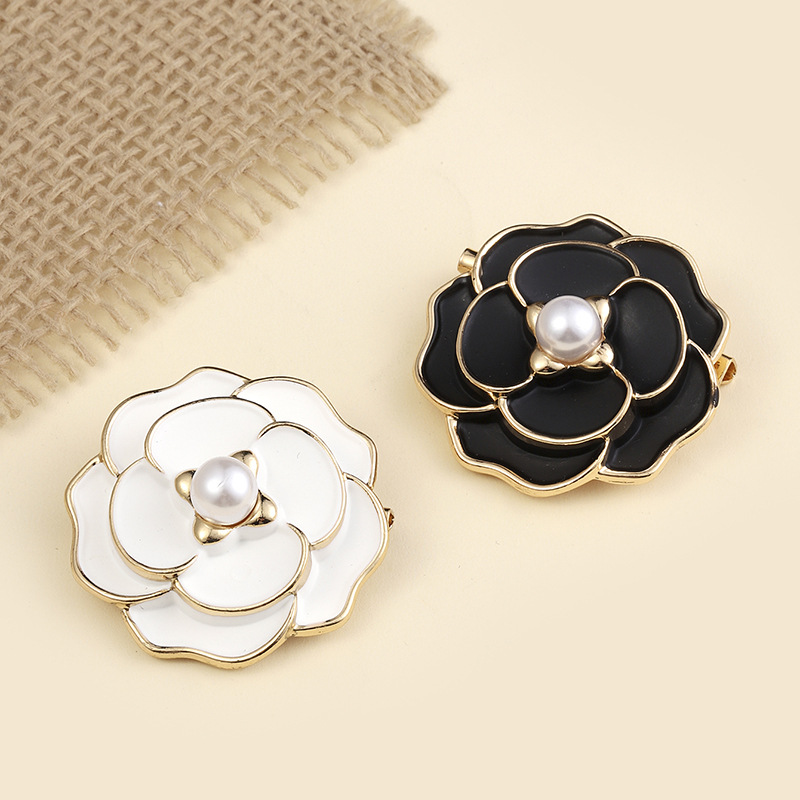 French Style Pearl Camellia Dual-use Brooch Niche Corsage Fixed Buckle High-end Suit Coat Chanel-style Accessory_voghion.com