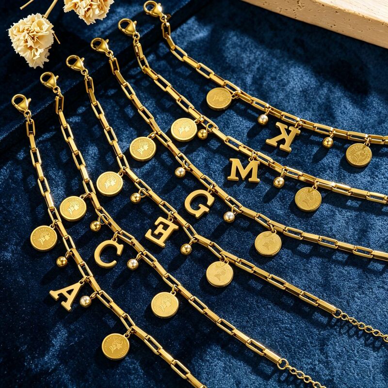 New Luxury-Style 26-Letter Gold Bracelet with Unique Design Round Pendant, Versatile and Personalized Bracelet Jewelry Wholesale New Luxury-Style 26-Letter Gold Bracelet with Unique Design Round Pendant, Versatile and Personalized Bracelet Jewelry Wholesale