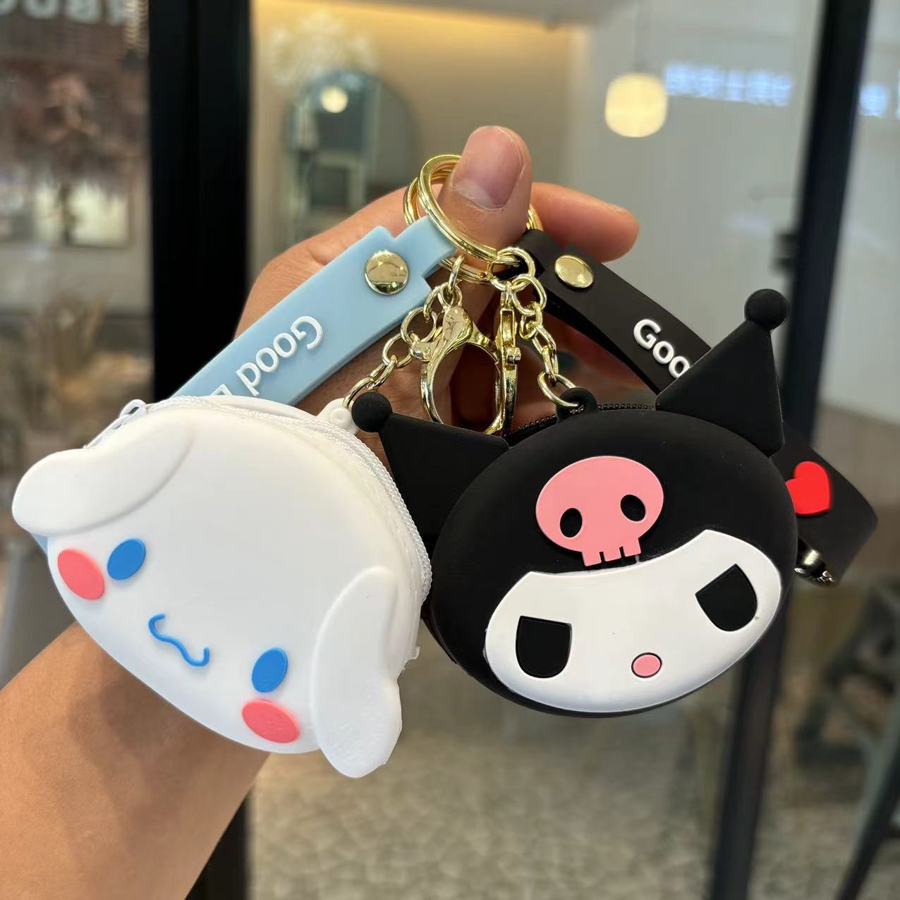 Sanrio bolsos colgantes de cambio bolsos colgantes de muñecas colgantes de llaves de automóviles