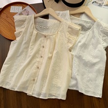 『白芭蕾』韩国东大门新款法式提花缕空衬衫女夏设计感小飞袖上衣