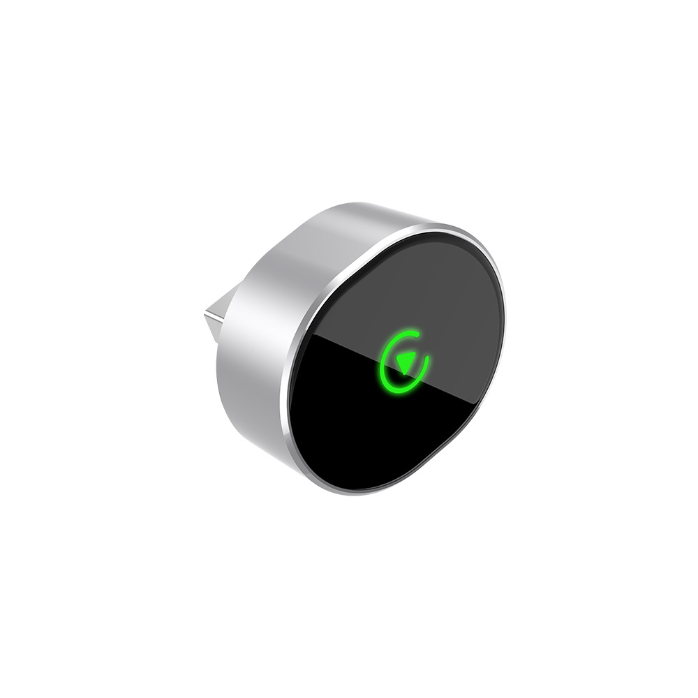 Convenient 2-in-1 CarPlay adapter for cars: wirelessly connect your car's infotainment system and project the screen – a practical accessory