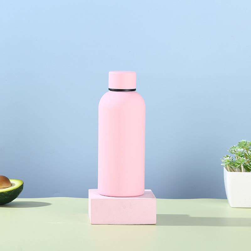 304 botella de coque de acero inoxidable taza de vacío pintura de goma deportes al aire libre hervidor de agua engrosada de doble capa taza de agua al por mayor