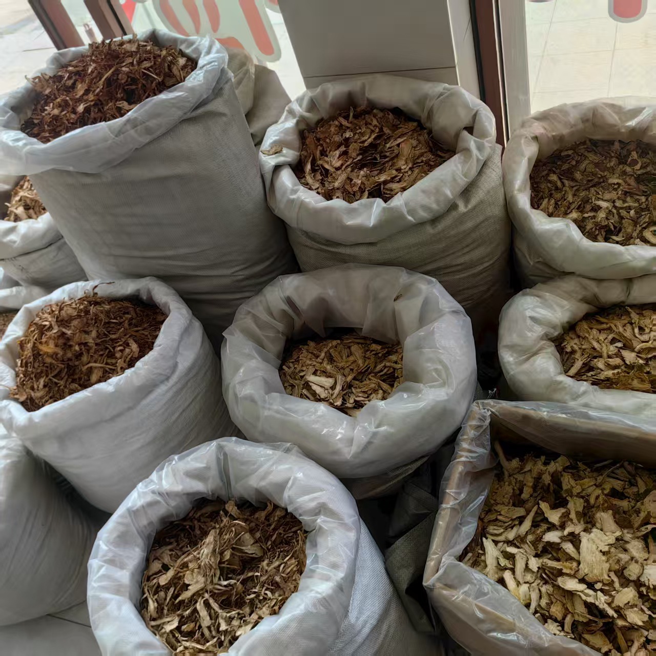 Dried Angelica Sinensis Root Slices Dang Gui 500g Minxian Gansu TCM Herbal Decoction Herb specifications