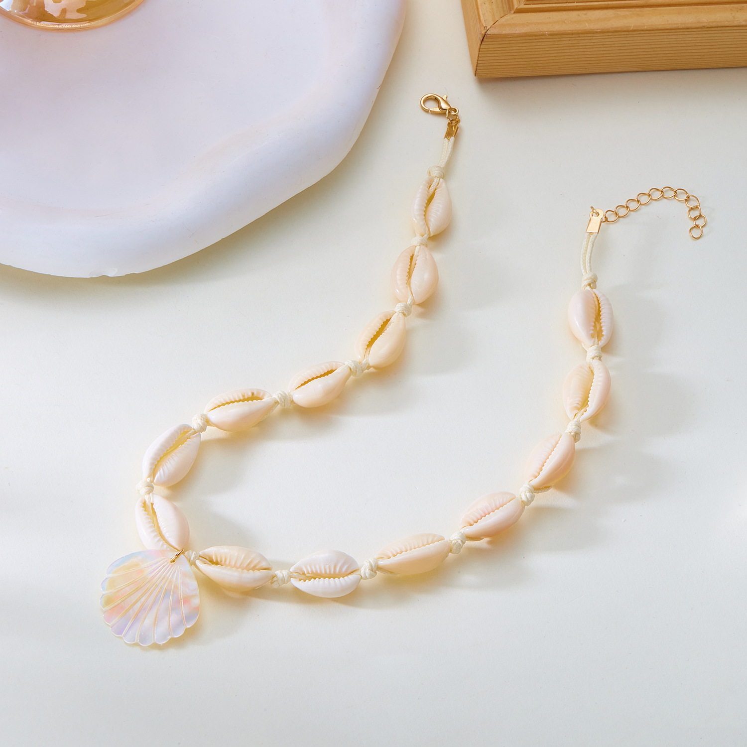 25g Weight Lobster Trigger Clasp Closure Clasp Closure Type Shell Pendant Material Pendant Necklace Classification Shell Chain Material 1 Piece Quantity Holiday, Travel Occasion Alloy, Shell Material Shell Pattern All Seasons Season Women's Gender Beach Style Beach Shell Alloy Shell Lobster Trigger Clasp Closure Pendant Necklaces Wholesale 14