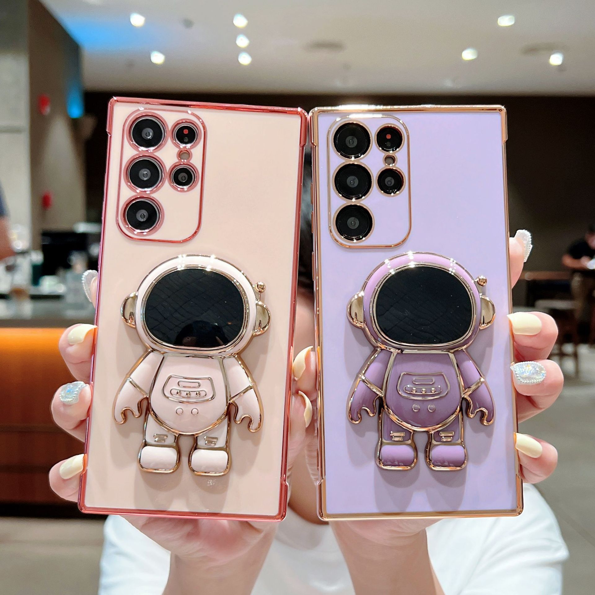 Funda Protectora con Soporte para Teléfono Samsung S26 Ultra, Diseño Astronauta, Compatible con Galaxy A54/S23P, Impresión Lateral