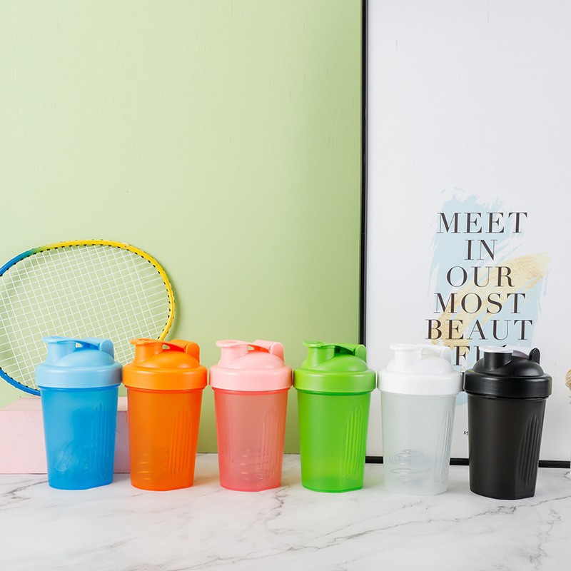 Factory Direct supply 400ml protein powder shake Cup Internet celebrity fitness sports Cup milkshake cup can be used as LOGO
