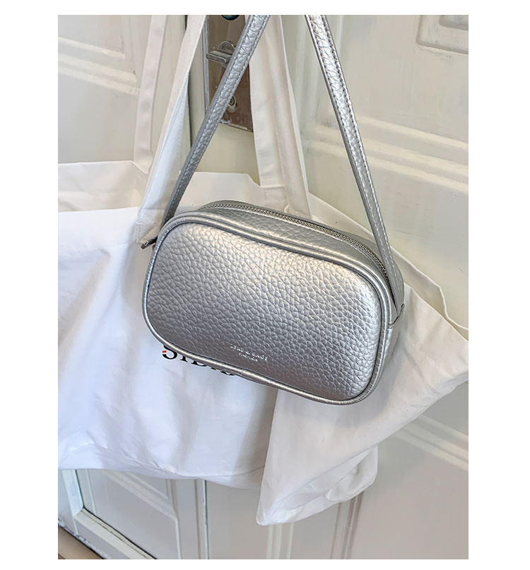 Fashionable and casual small square bag for women, 2025 summer new style personalized crossbody bag, versatile solid color lychee pattern single-shoulder bag undefined