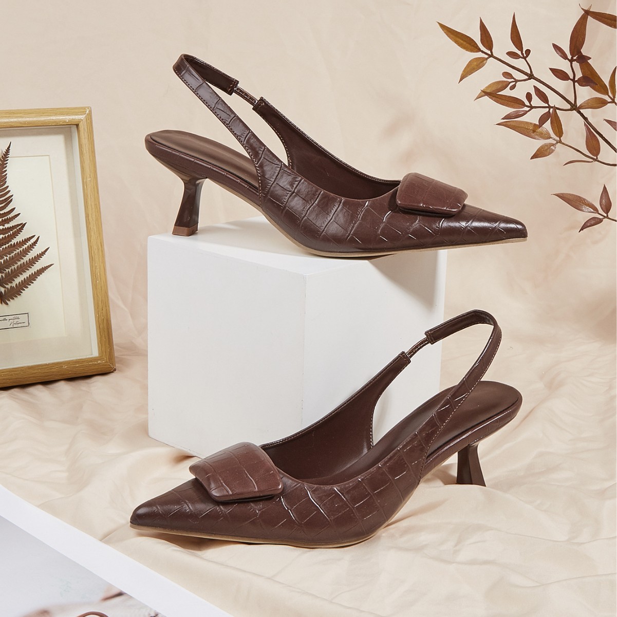 summer sandals pointed-toe stiletto heels