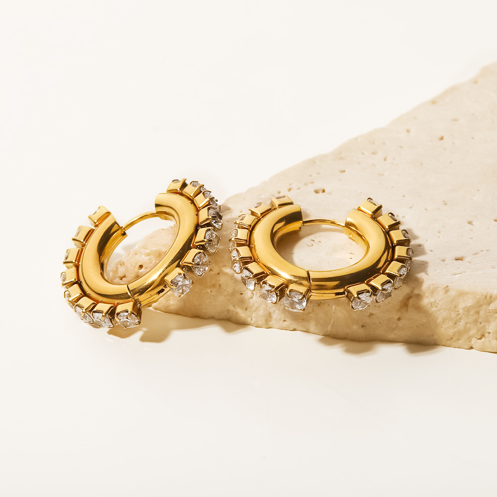 Retro Geometric Stainless Steel Inlaid Zircon Hoop Earrings 1 Pair