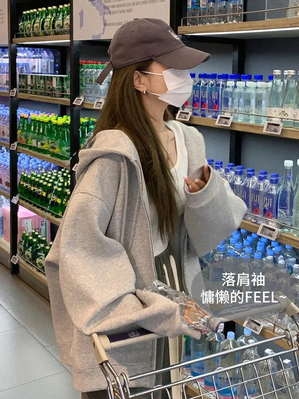 新型のパーカーのコートの女性の帽子と春と秋の冬の塩は怠惰な風のins潮とベルベットのゆったりしたカーディガンのファスナーの長袖です。|undefined