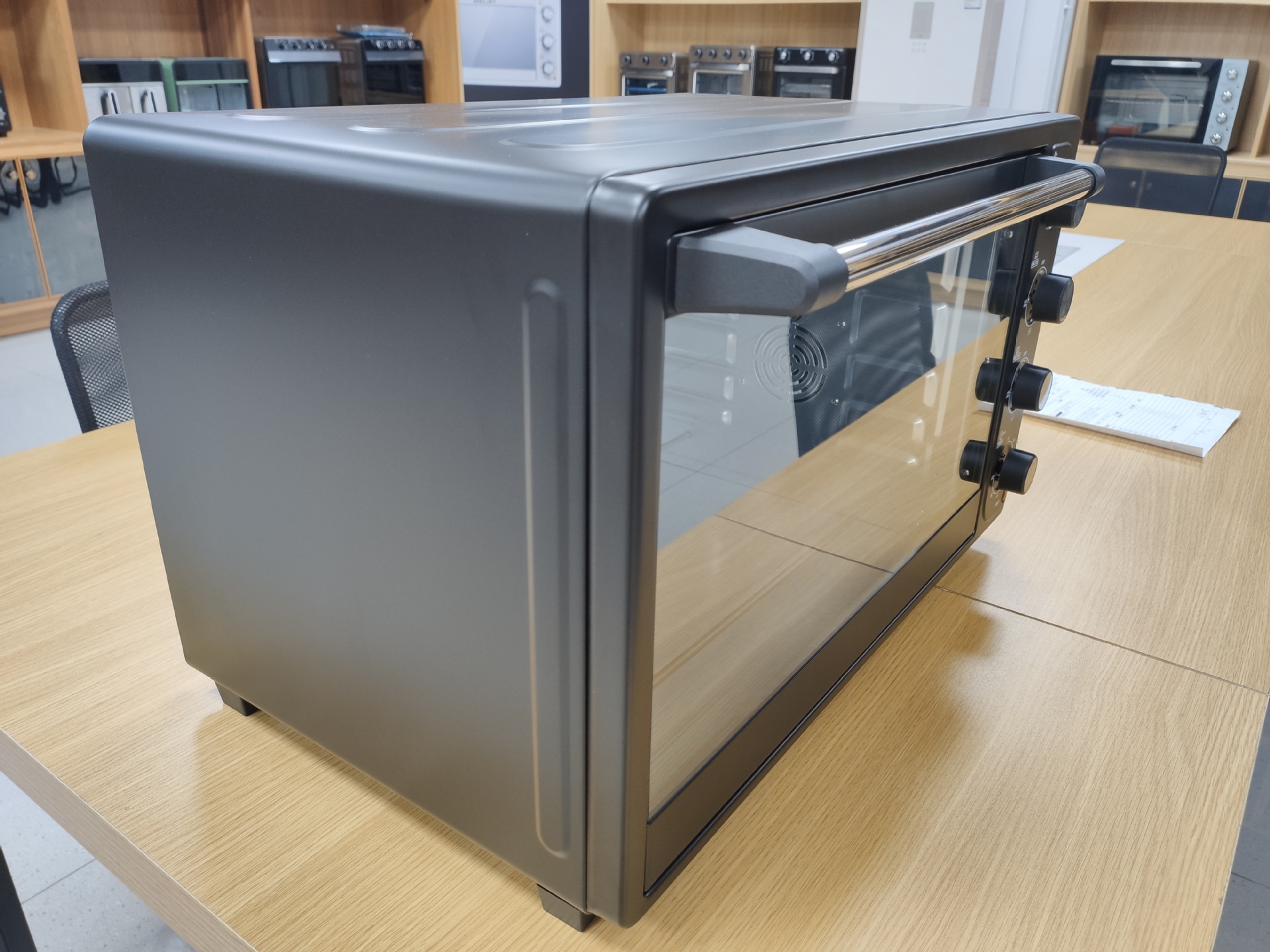 Weijin 66L horno doméstico multifuncional de gran capacidad 2200W fábrica de comercio exterior personalizada suministro directo KS66