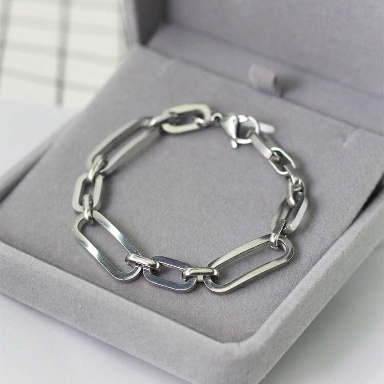 Paperclip Bracelet European and American Light Luxury O-Shaped Titanium Steel Jewelry Gold Silver Rectangular Chain Weaving Light Luxury Style