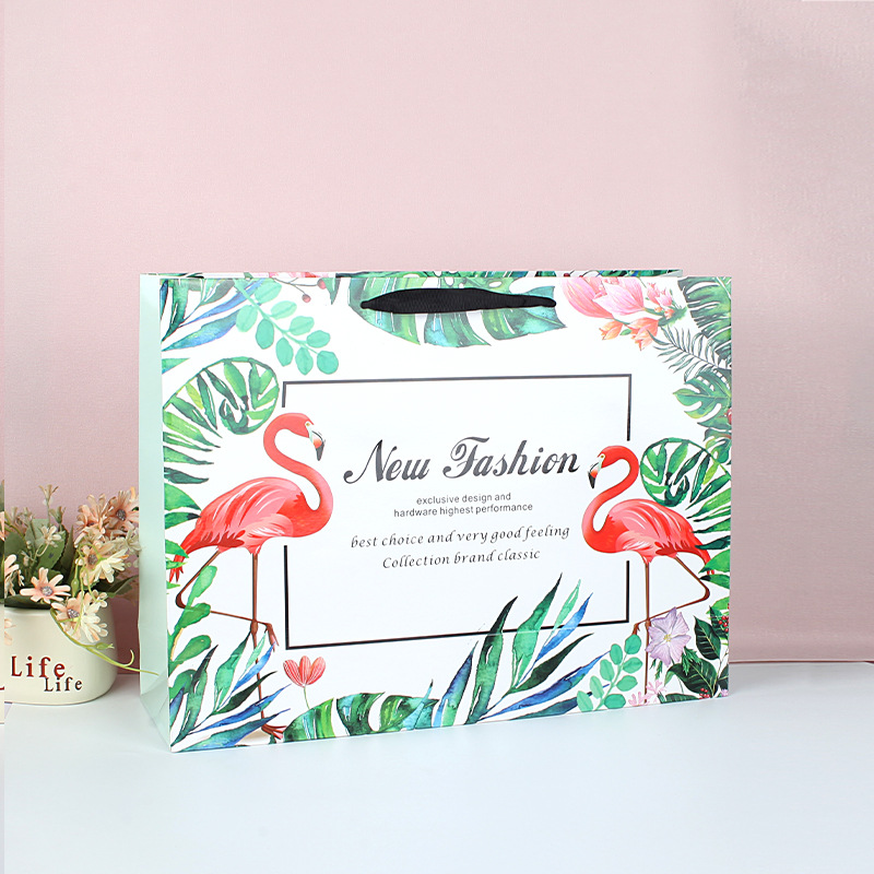 新款包邮加厚火烈鸟服装袋  手提袋礼品纸袋  精美简约现货通用袋