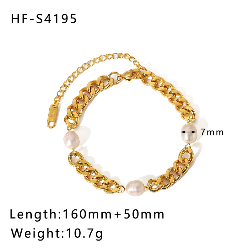 Retro Geometric Stainless Steel 18K Gold Plated Freshwater Pearl Bracelets In Bulk display picture 7