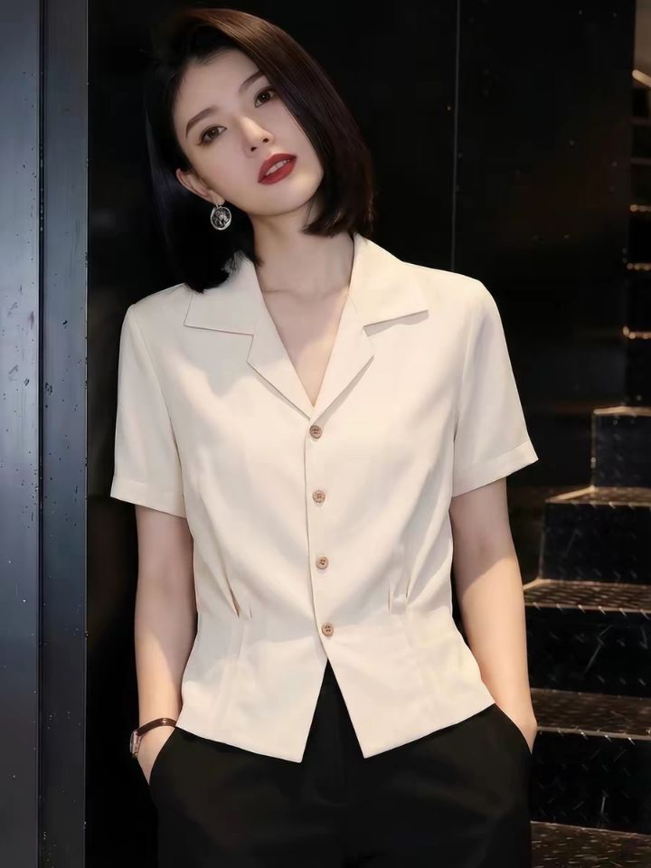 Áo sơ mi nữ cổ vest thắt eo tay ngắn kiểu mới — màu trắng ngà