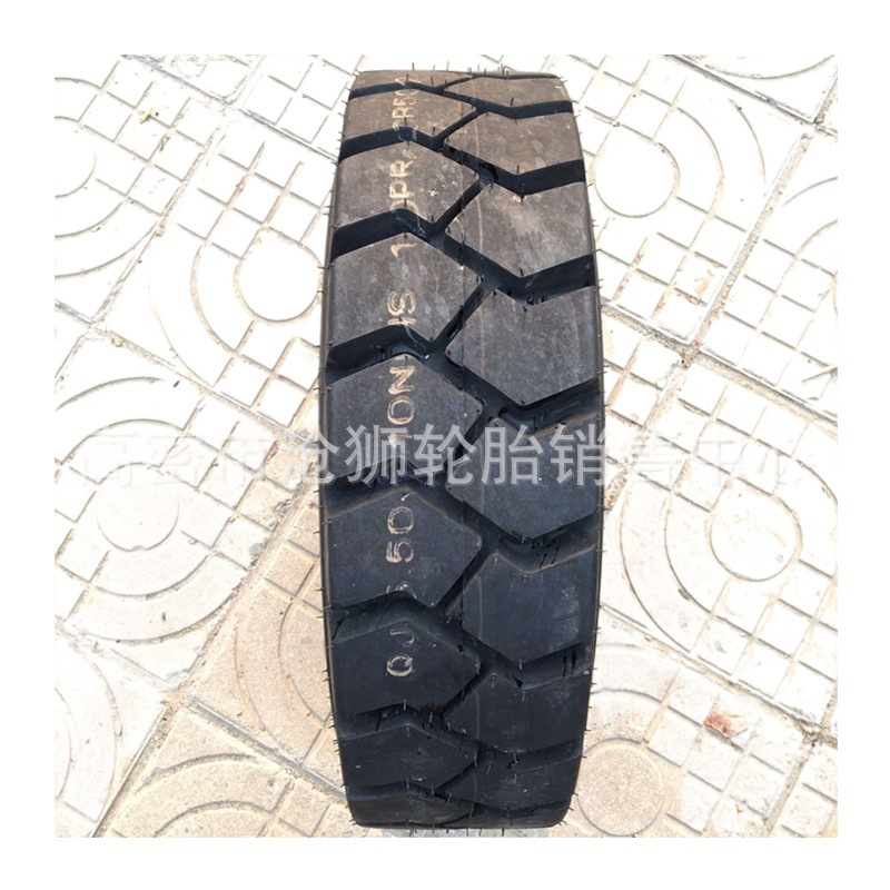 Neumático de la carretilla elevadora 650-10 700-12/15750-15 28*9-15 825-12/15 neumático sólido inflable