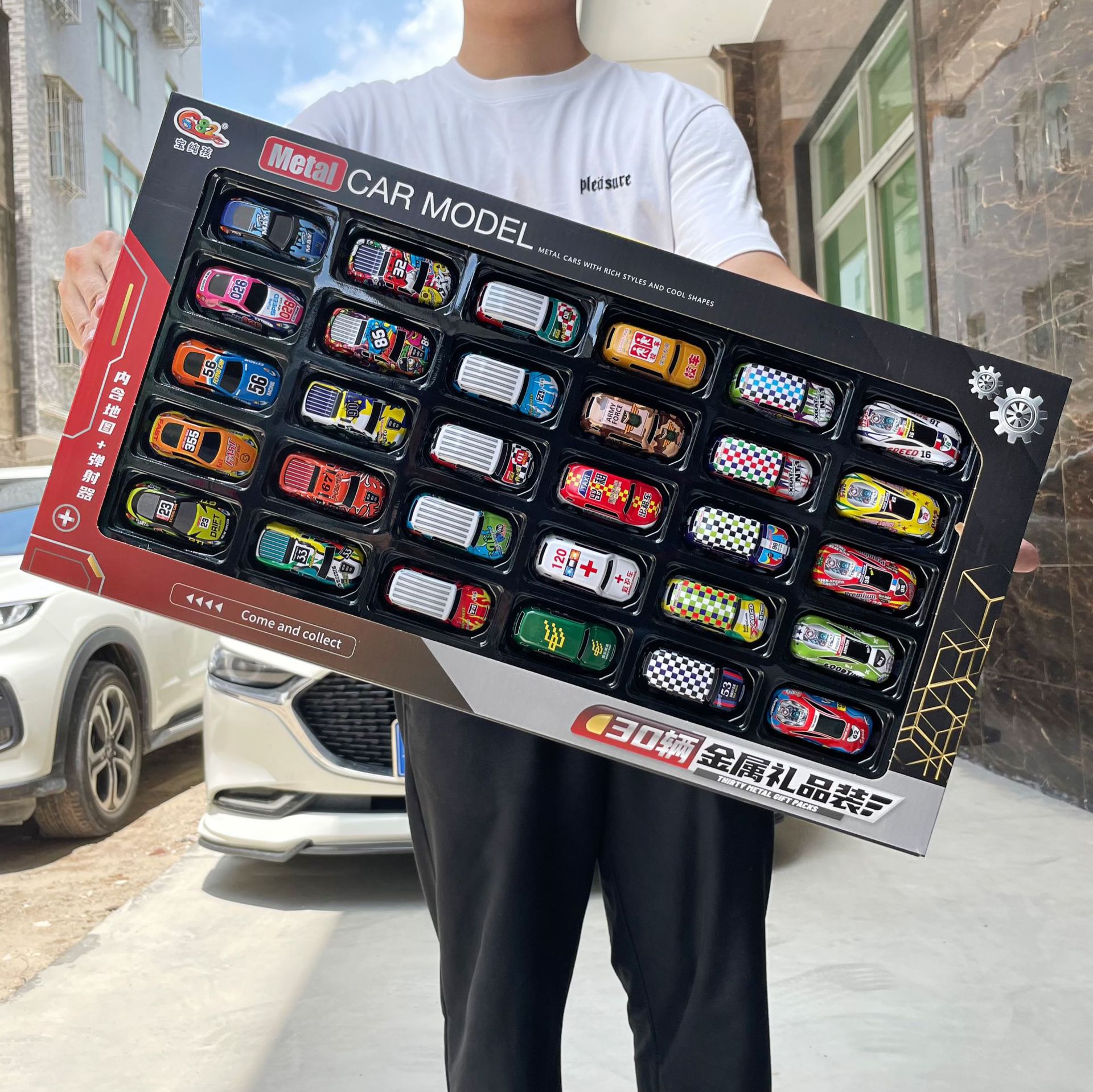 Aleación de metal para niños modelo de coche de simulación niño juguete coche traje mecanismo gran caja de regalo puesto al por mayor