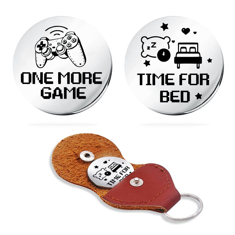 Nuevo divertido destino flip moneda regalo acero inoxidable juego de doble cara/tiempo de dormir llavero decisión