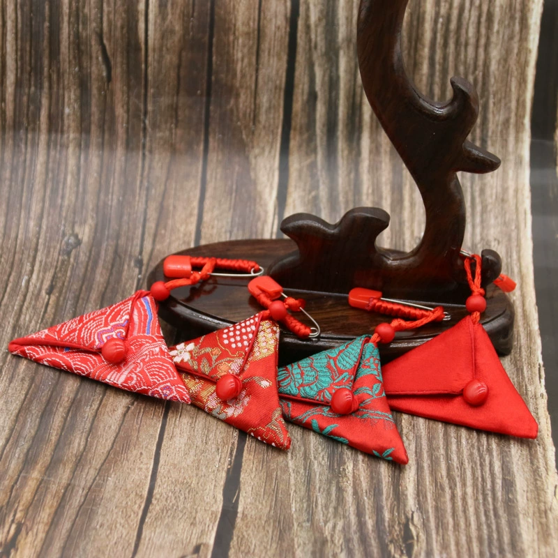 Булавка маленькая треугольная пустая сумка Ping An Ru сумка сумка сумка сумка для волос плода сумка красная ткань маленькая сумка для сумок оптом