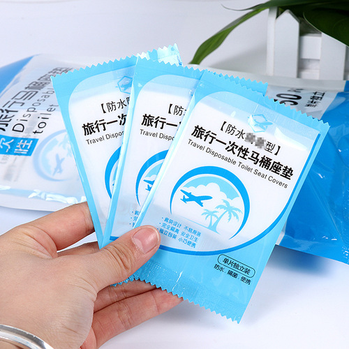 Origin and supply disposable toilet pad travel portable plastic outdoor hotel toilet cover pad single piece independent packaging