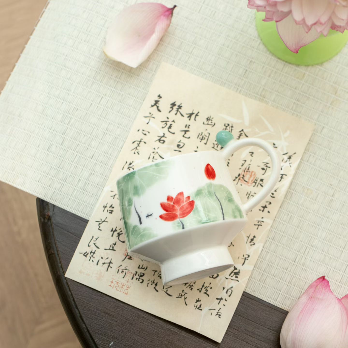 Creativo estilo chino Lotus cerámica hervidor de agua fría set taza de café de la tarde plato de oficina set de regalo taza