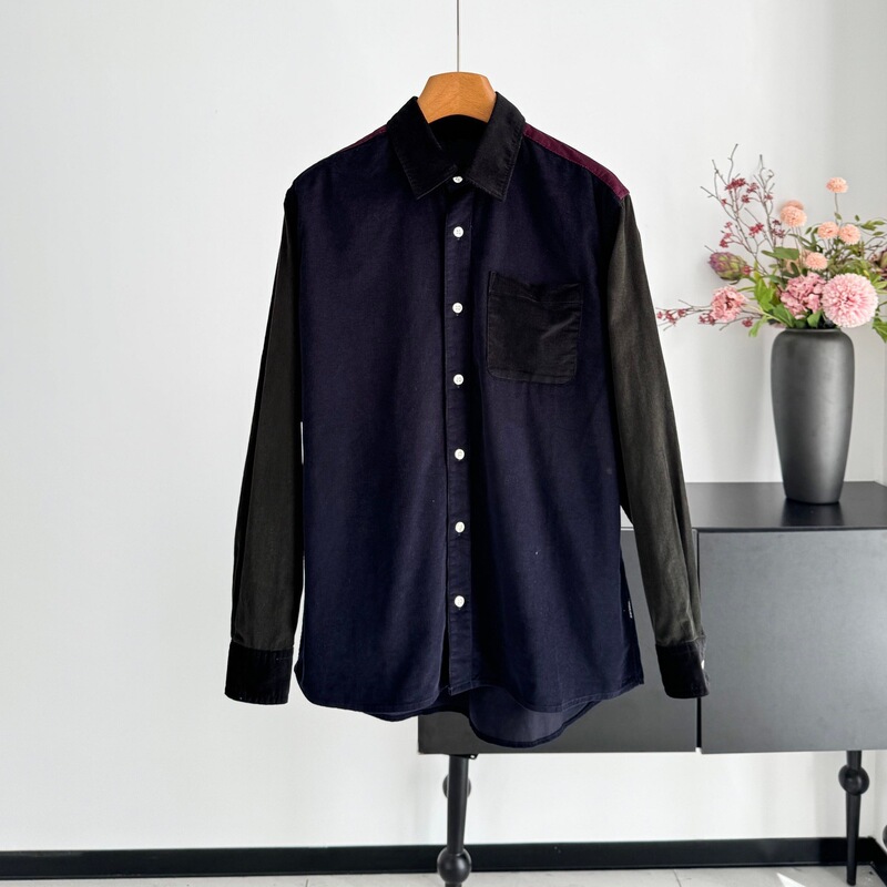 26 Autumn new collection: unisex, simple, fashionable, and elegant corduroy color-block shirt, model 0827y3, featuring contrasting colors