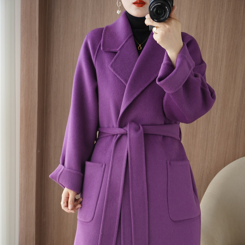 100% 純ウールの両面はカシミヤコートの女性冬の中の長さのゆったりしたファッションが女性のウールを厚くするコートです