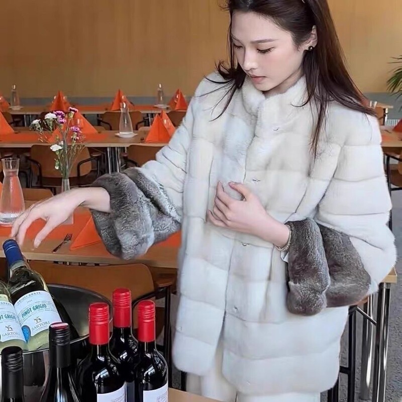 2025 New Style Chinchilla Pattern Imitation Rex Rabbit Fur Outwear Women's Stand-Up Collar Fur Outwear Loose Slimming Look Sweet Outwear