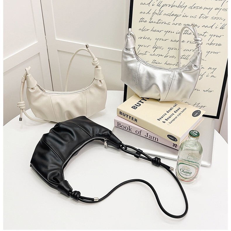 2026 New Solid Color Niche Fashion Versatile Simple and Convenient Commuter Underarm Bag Single Shoulder Crossbody Bag Women's Bag 2026 New Solid Color Niche Fashion Versatile Simple and Convenient Commuter Underarm Bag Single Shoulder Crossbody Bag Women's Bag