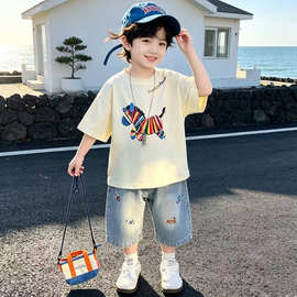 男童短袖套装夏季酷帅小男孩牛仔短裤2026新款儿童休闲时髦两件套