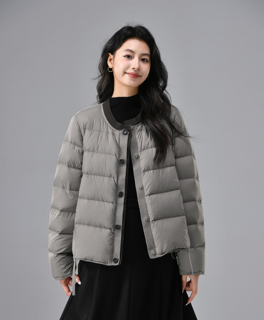 회색