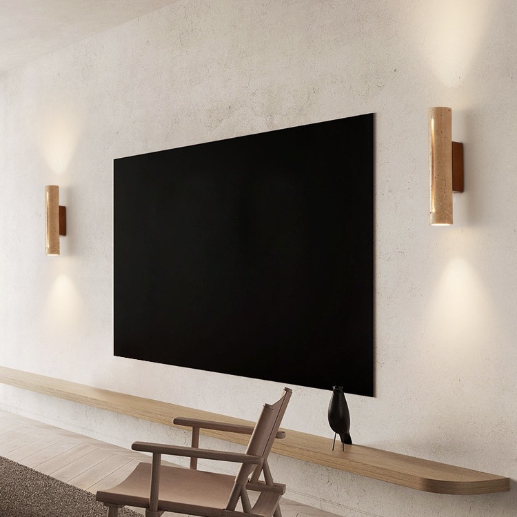 Pasillo lámpara de pared escalera de viento Huangyuan madera cabecera agujero residencial diseño silencioso simple torre de madera pared de piedra diseñador de lámpara de pared